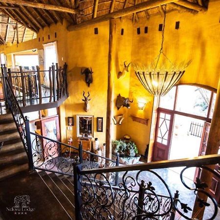 Ndlovu Lodge Претория Экстерьер фото