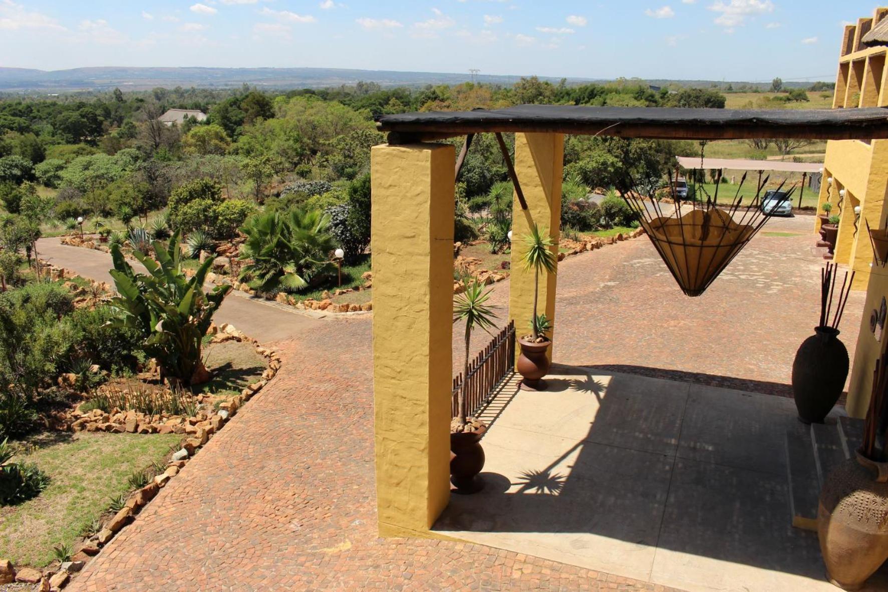 Ndlovu Lodge Претория Экстерьер фото